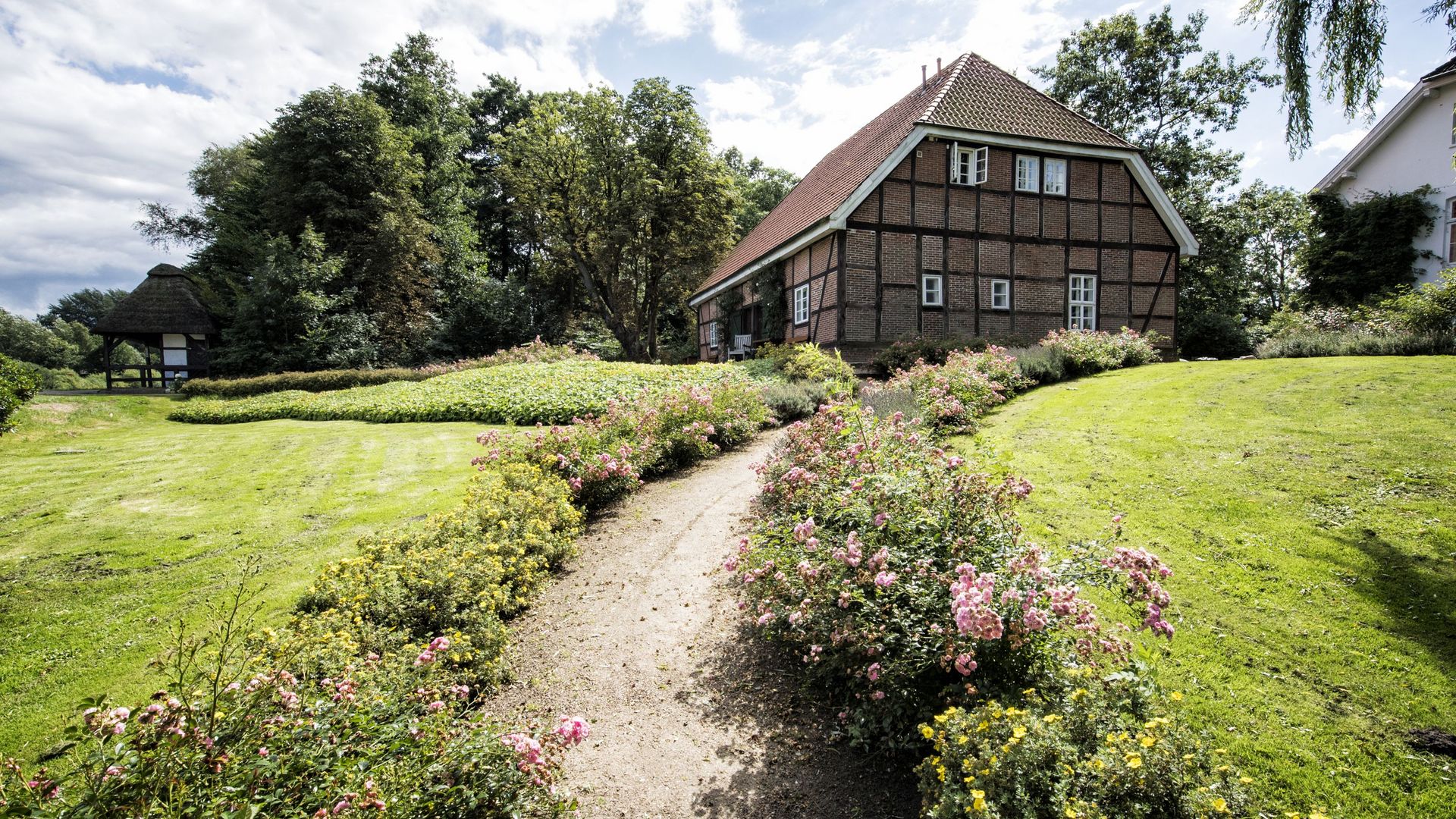 Schotterweg zur Amtsscheune